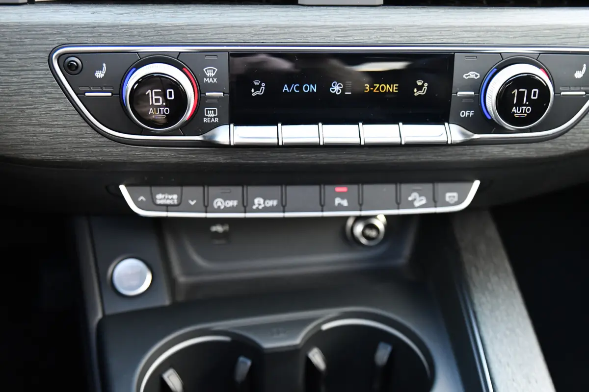 quattro 45 TFSI, Trekhaak, Pano, Matrix, B&O, Memory, Keyless, Leder, Dodeh, Ambiente!
