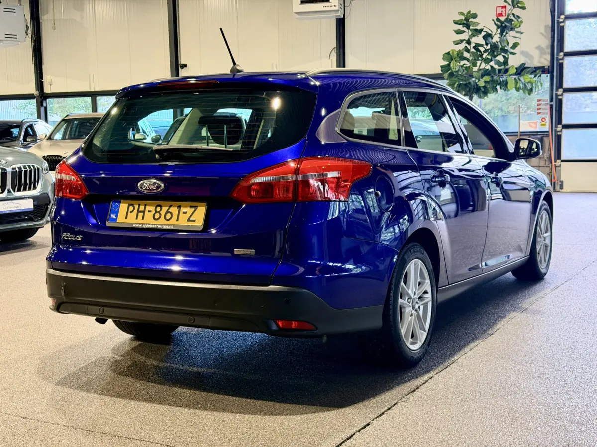 1.0 Lease Edition Navigatie | Airco | Cruise