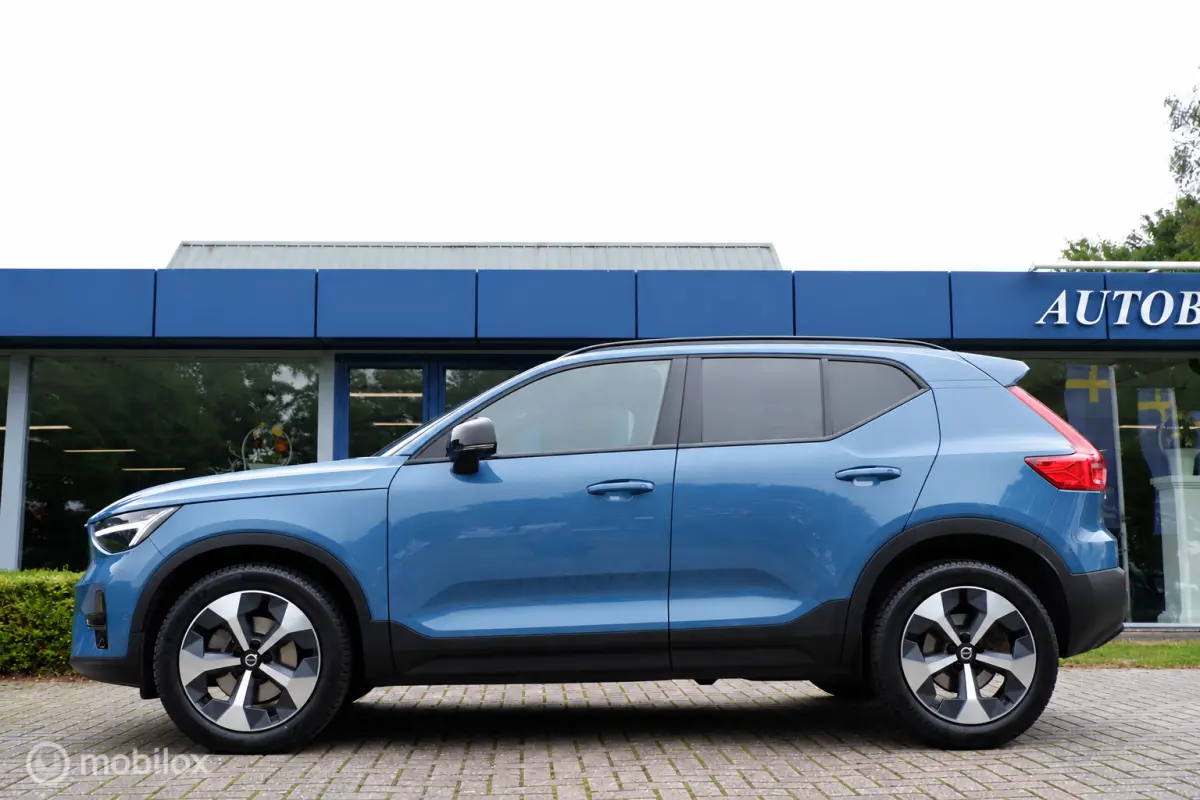 MY24 B4 197PK MH AUT7 PLUS DARK | 360CAM | ACC | 19INCH | HARMAN KARDON | GOOGLE