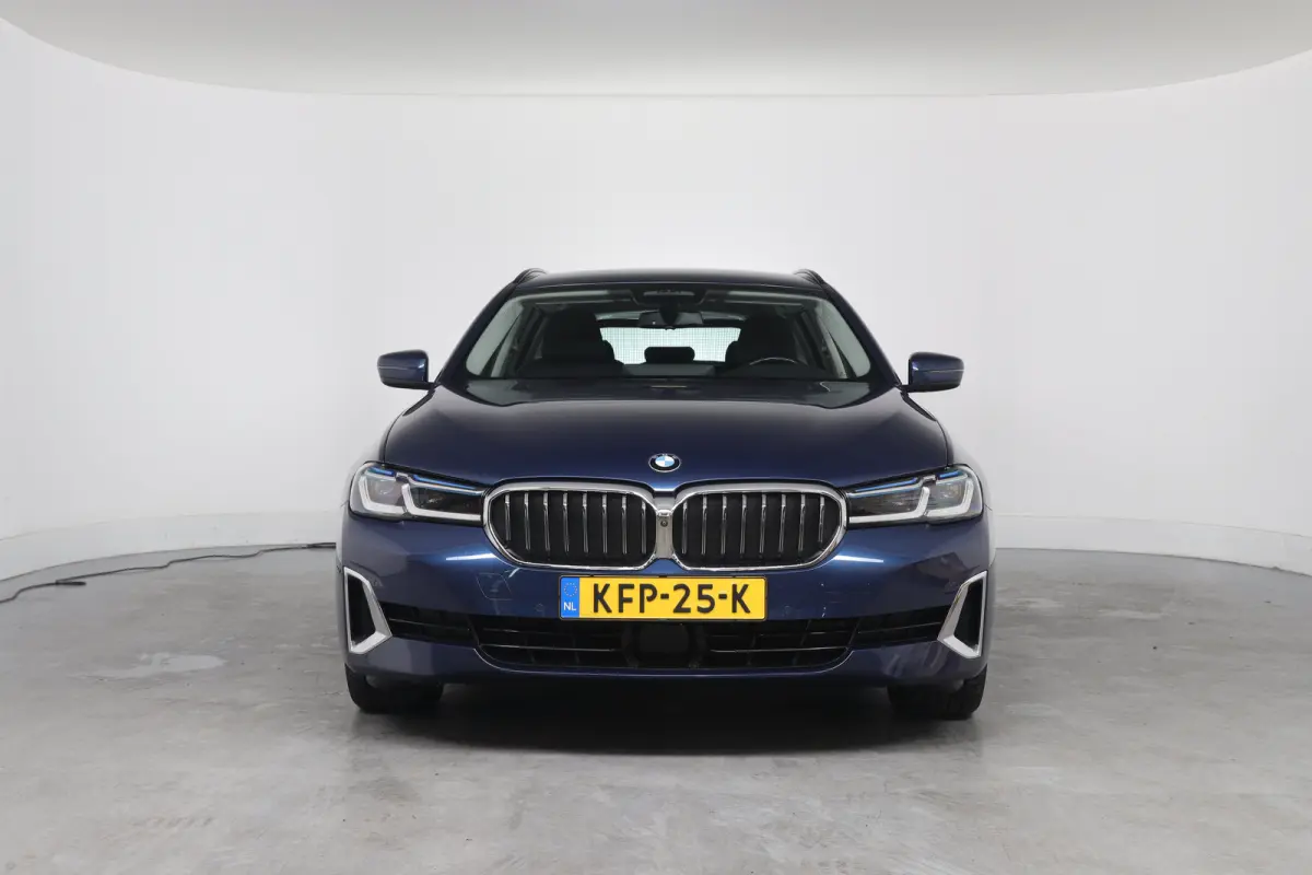 530e xDrive High Executive | Dealer Onderhouden | Elektr Stoel + Mem | Stoelventilatie | Trekhaak Elektrisch | Lederen bekleding | Comfort Stoelen | 360 Camera