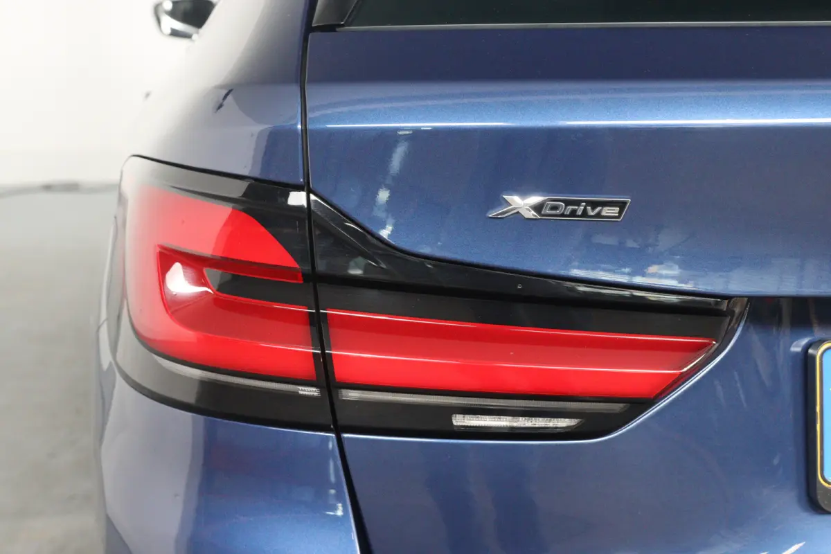 530e xDrive High Executive | Dealer Onderhouden | Elektr Stoel + Mem | Stoelventilatie | Trekhaak Elektrisch | Lederen bekleding | Comfort Stoelen | 360 Camera