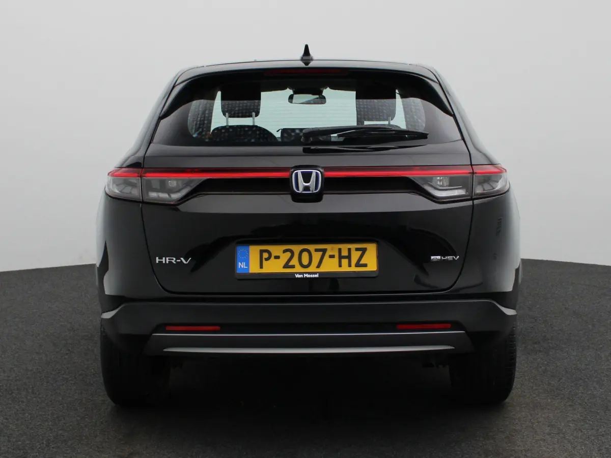 1.5 e:HEV Elegance | ACHTERUITRIJCAMERA | NAVIGATIE | BLUETOOTH | CRUISE CONTRL | LED VERLICHTING | LICHTMETALEN VELGEN | DAB RADIO | RIJSTROOKHULP | DIGITAL COCKPIT \