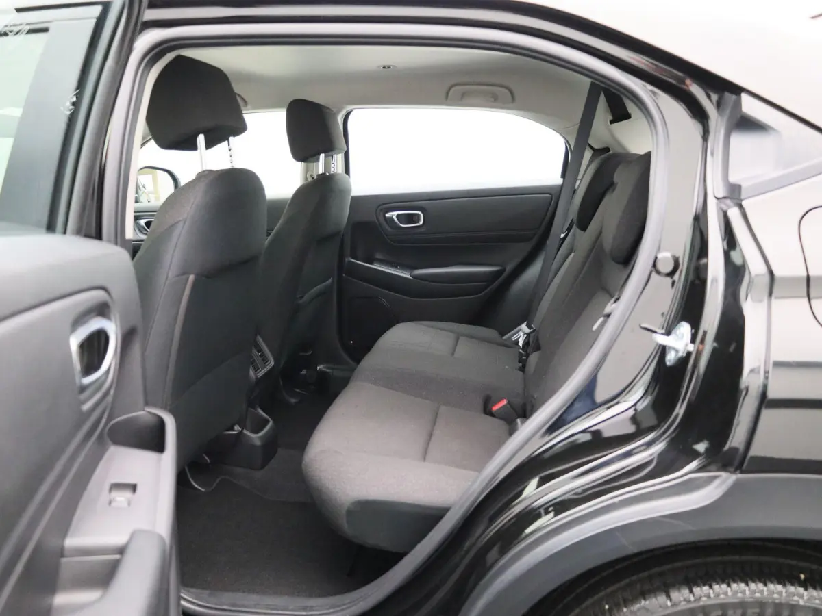 1.5 e:HEV Elegance | ACHTERUITRIJCAMERA | NAVIGATIE | BLUETOOTH | CRUISE CONTRL | LED VERLICHTING | LICHTMETALEN VELGEN | DAB RADIO | RIJSTROOKHULP | DIGITAL COCKPIT \