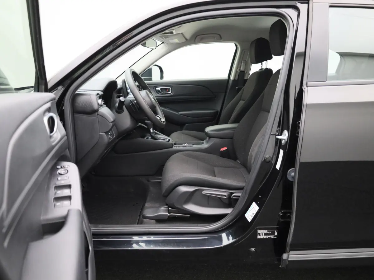 1.5 e:HEV Elegance | ACHTERUITRIJCAMERA | NAVIGATIE | BLUETOOTH | CRUISE CONTRL | LED VERLICHTING | LICHTMETALEN VELGEN | DAB RADIO | RIJSTROOKHULP | DIGITAL COCKPIT \