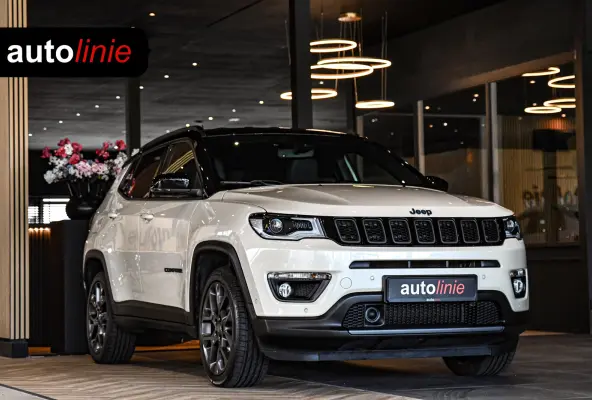 4xe 240 Plug-in Hybrid S, Leder, Memory, Camera, Stoelvent, Alpine, Keyless!