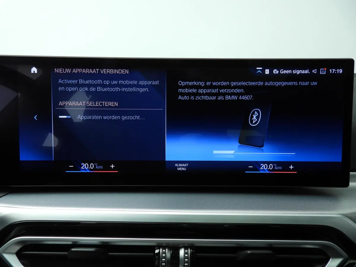 318i | M-Sportpakket | LED | Leder | Navigatie | Panoramadak | Sportstoelen | DAB | Hifi speakers | Alu 19 inch