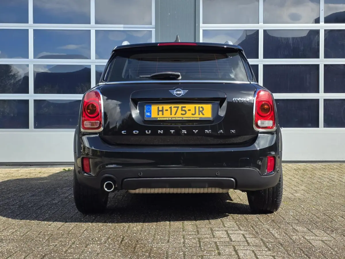 1.5 Cooper Business Edition