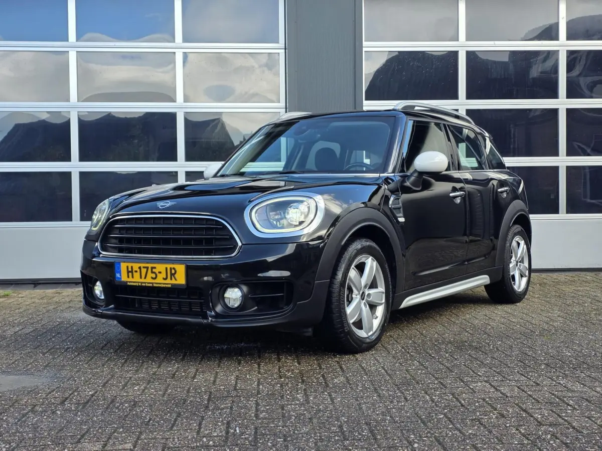 1.5 Cooper Business Edition