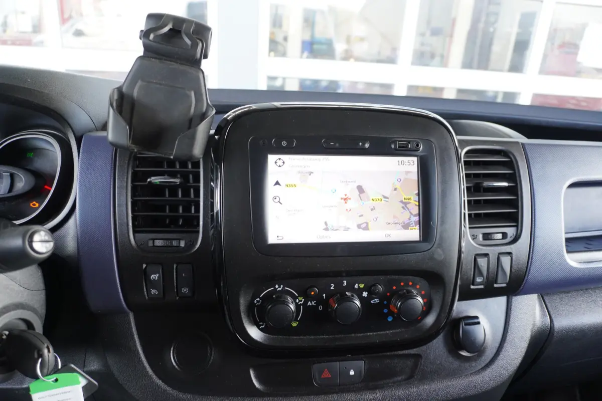 CDTI 126pk L1H1 Sport EcoFlex V054 | Airco | Cruise | Navi | Met inrichting en omvormer
