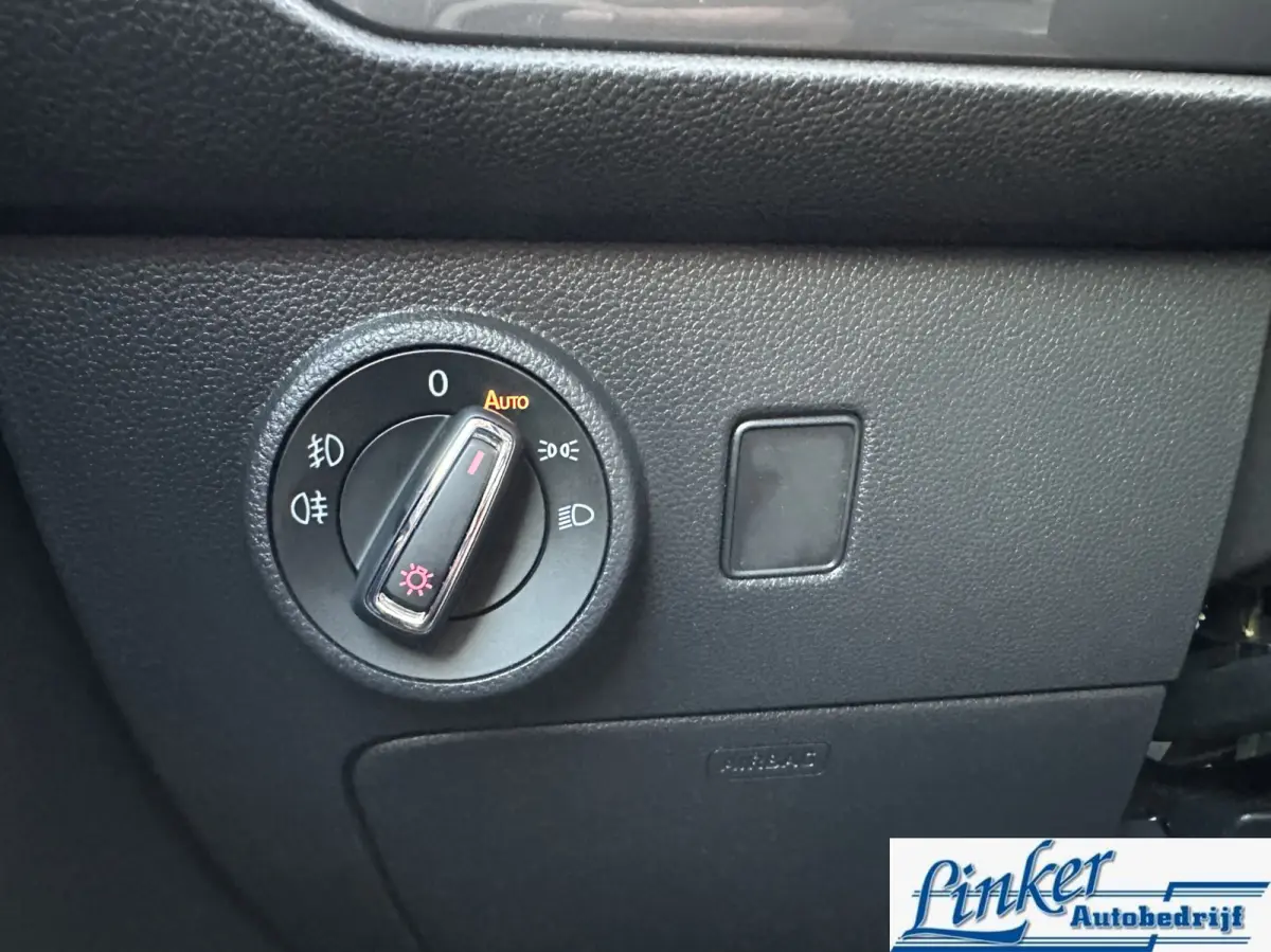 1.4 EcoTSI FR Business Intense - 150PK|TREKH| LM VELGEN