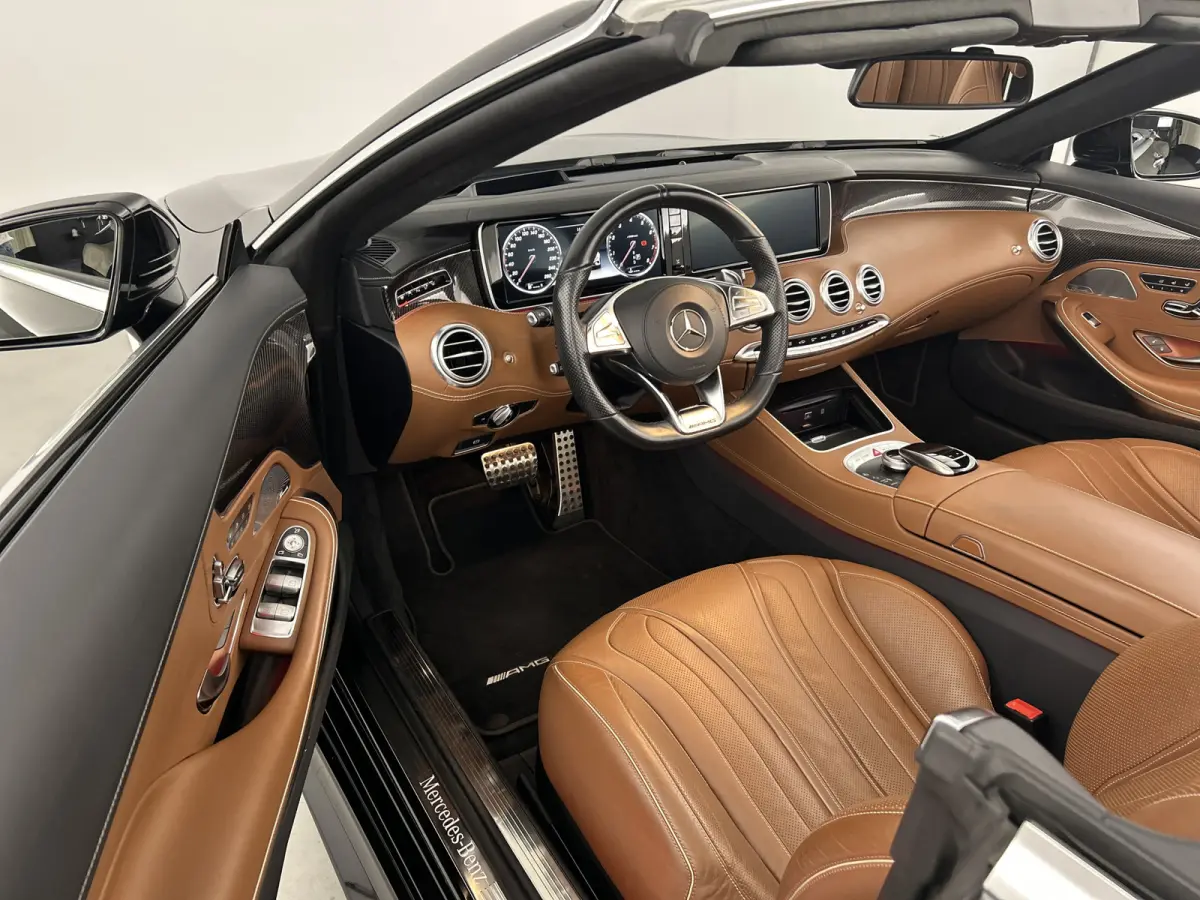 500 AMG Plus | Burmester | Luchtvering | HUD