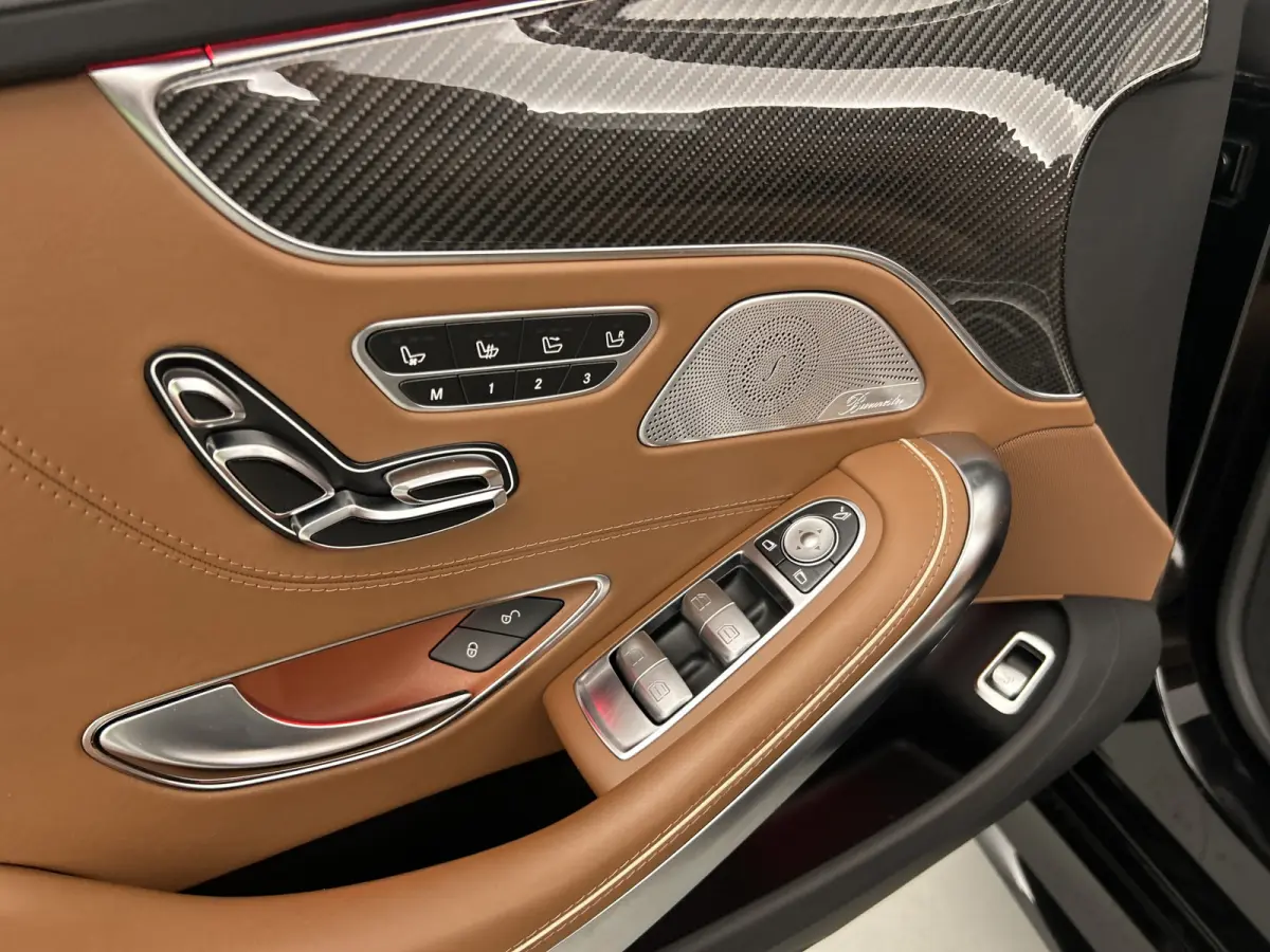 500 AMG Plus | Burmester | Luchtvering | HUD