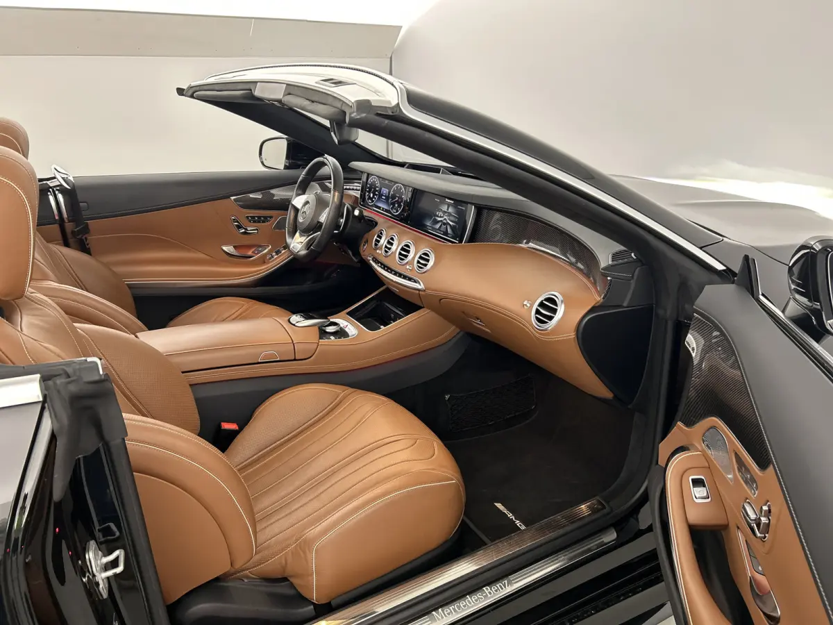 500 AMG Plus | Burmester | Luchtvering | HUD