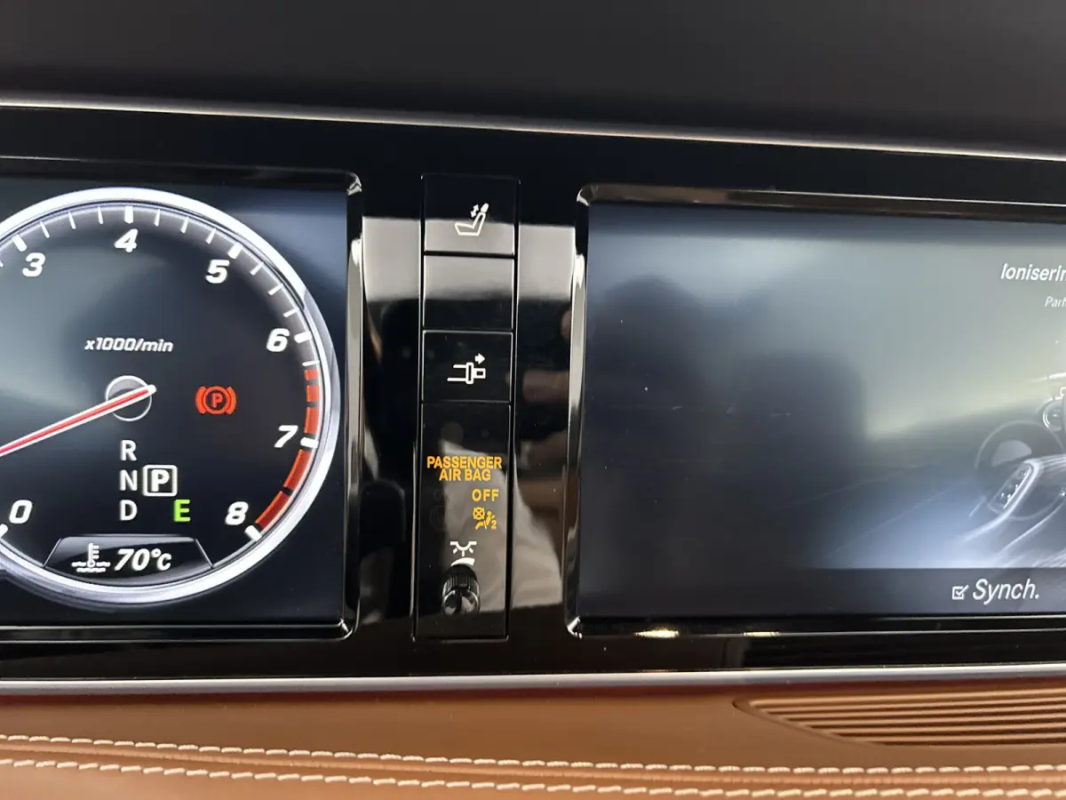 500 AMG Plus | Burmester | Luchtvering | HUD
