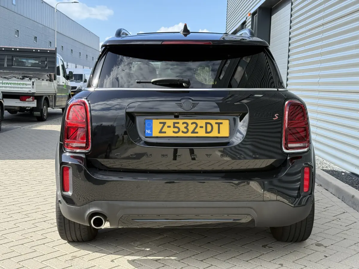 1.5 Cooper ALL4 YOURS Pano/Leder/Camera/Apple