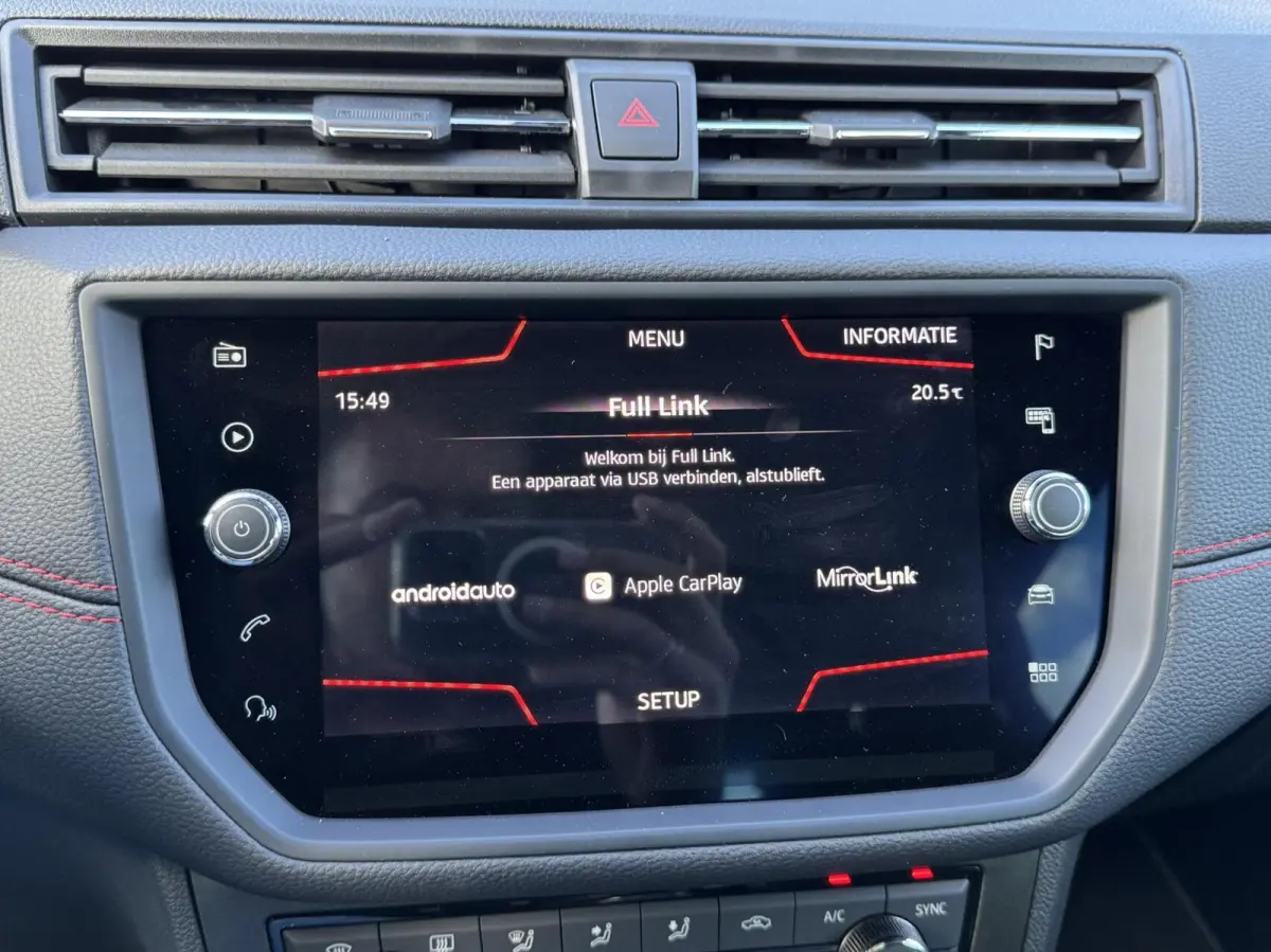 1.0 TSI FR Business Intense VitualCockpit/AdaptCruise/Carplay/Camera/Keyless/Stoelverwarming/17"