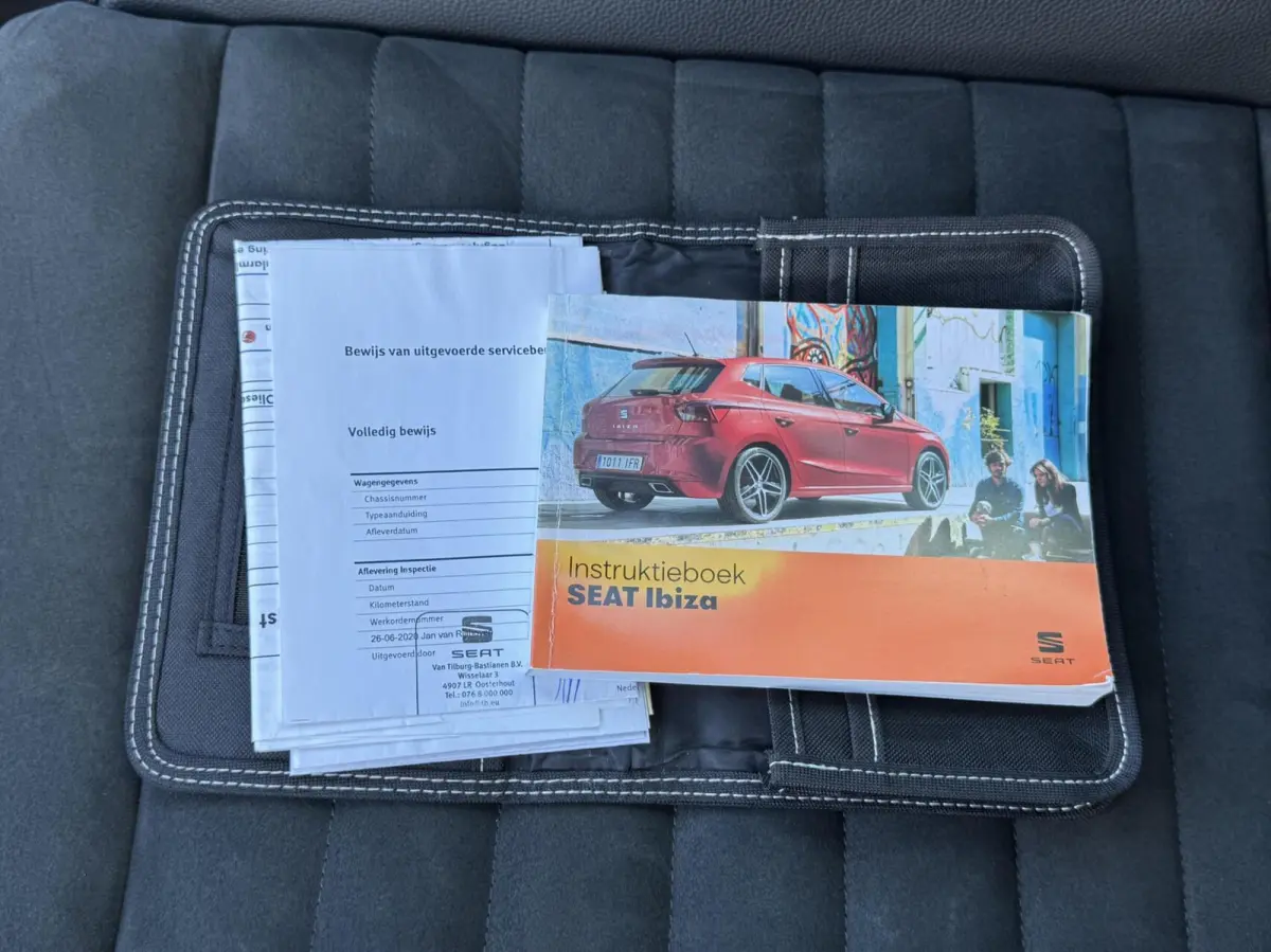 1.0 TSI FR Business Intense VitualCockpit/AdaptCruise/Carplay/Camera/Keyless/Stoelverwarming/17"