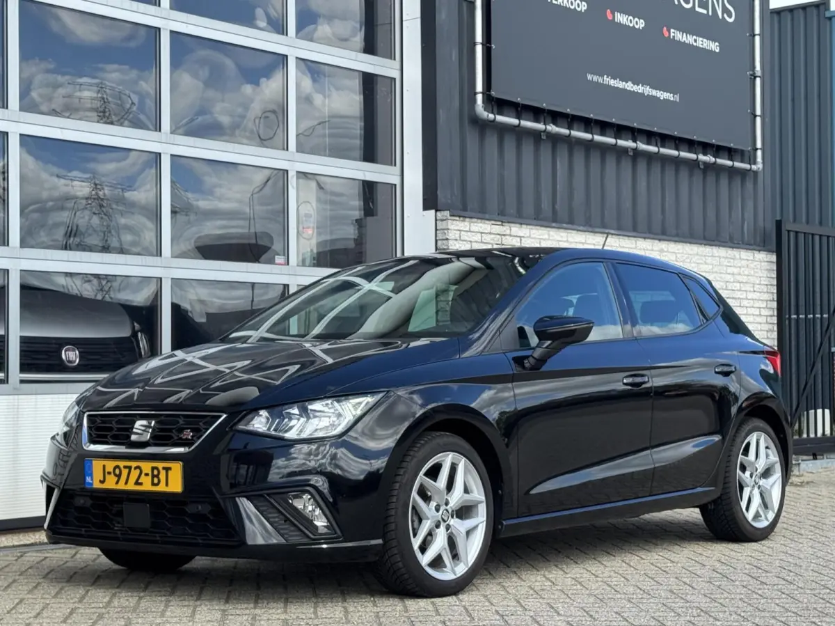 1.0 TSI FR Business Intense VitualCockpit/AdaptCruise/Carplay/Camera/Keyless/Stoelverwarming/17"