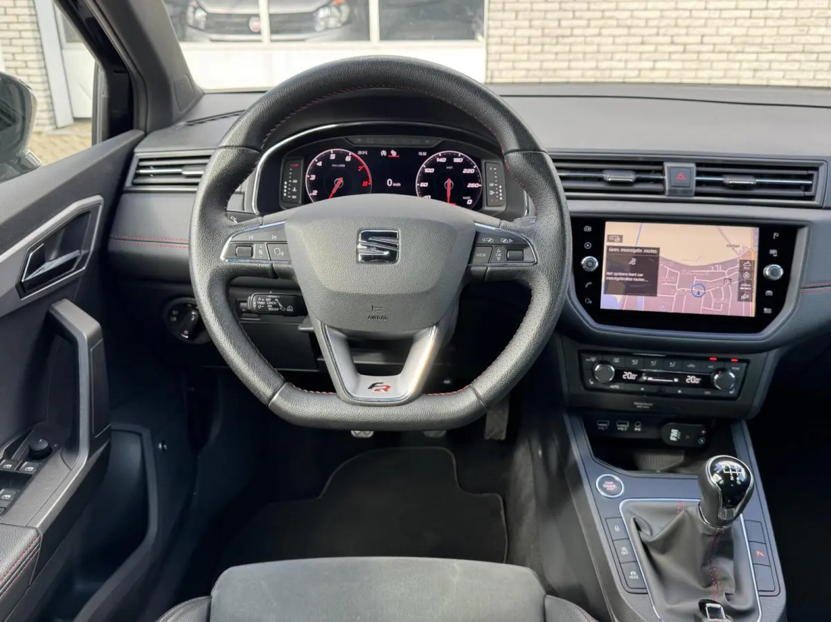 1.0 TSI FR Business Intense VitualCockpit/AdaptCruise/Carplay/Camera/Keyless/Stoelverwarming/17"