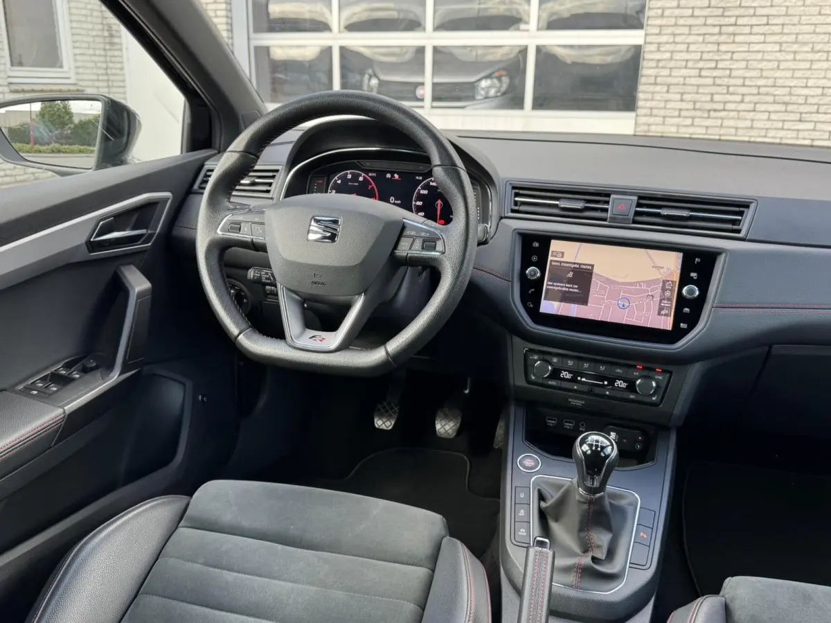 1.0 TSI FR Business Intense VitualCockpit/AdaptCruise/Carplay/Camera/Keyless/Stoelverwarming/17"