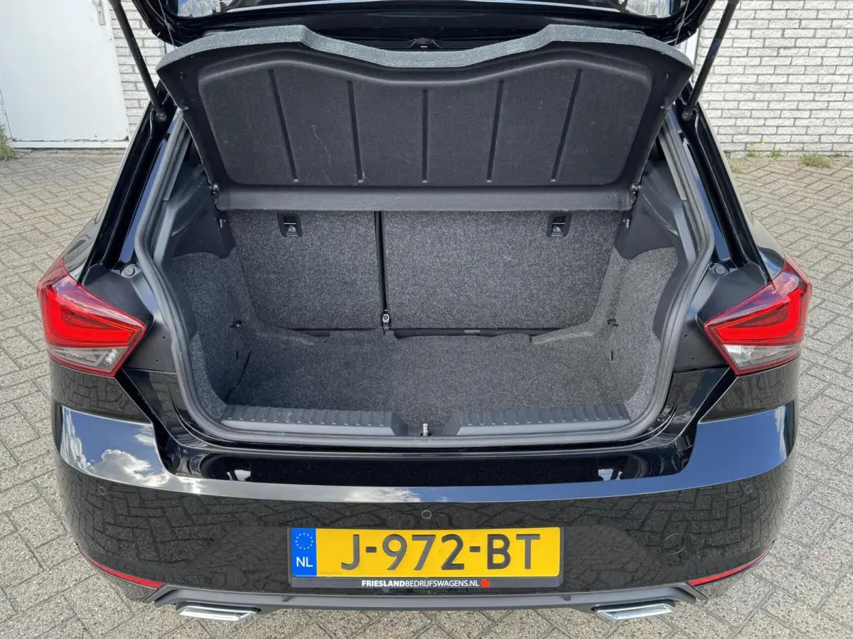 1.0 TSI FR Business Intense VitualCockpit/AdaptCruise/Carplay/Camera/Keyless/Stoelverwarming/17"