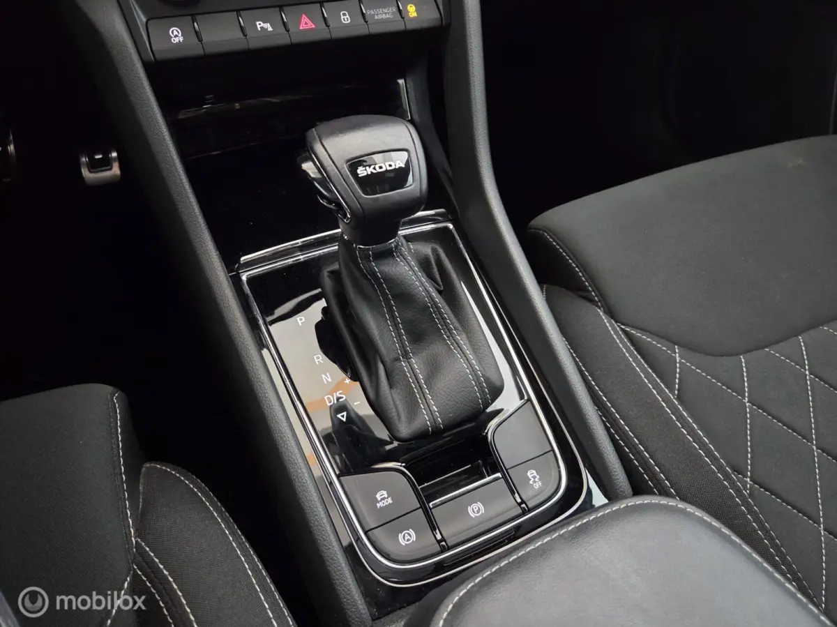 1.5 TSI ACT 150PK Automaat Sportline Business pano|led|cam|acc|lmv18