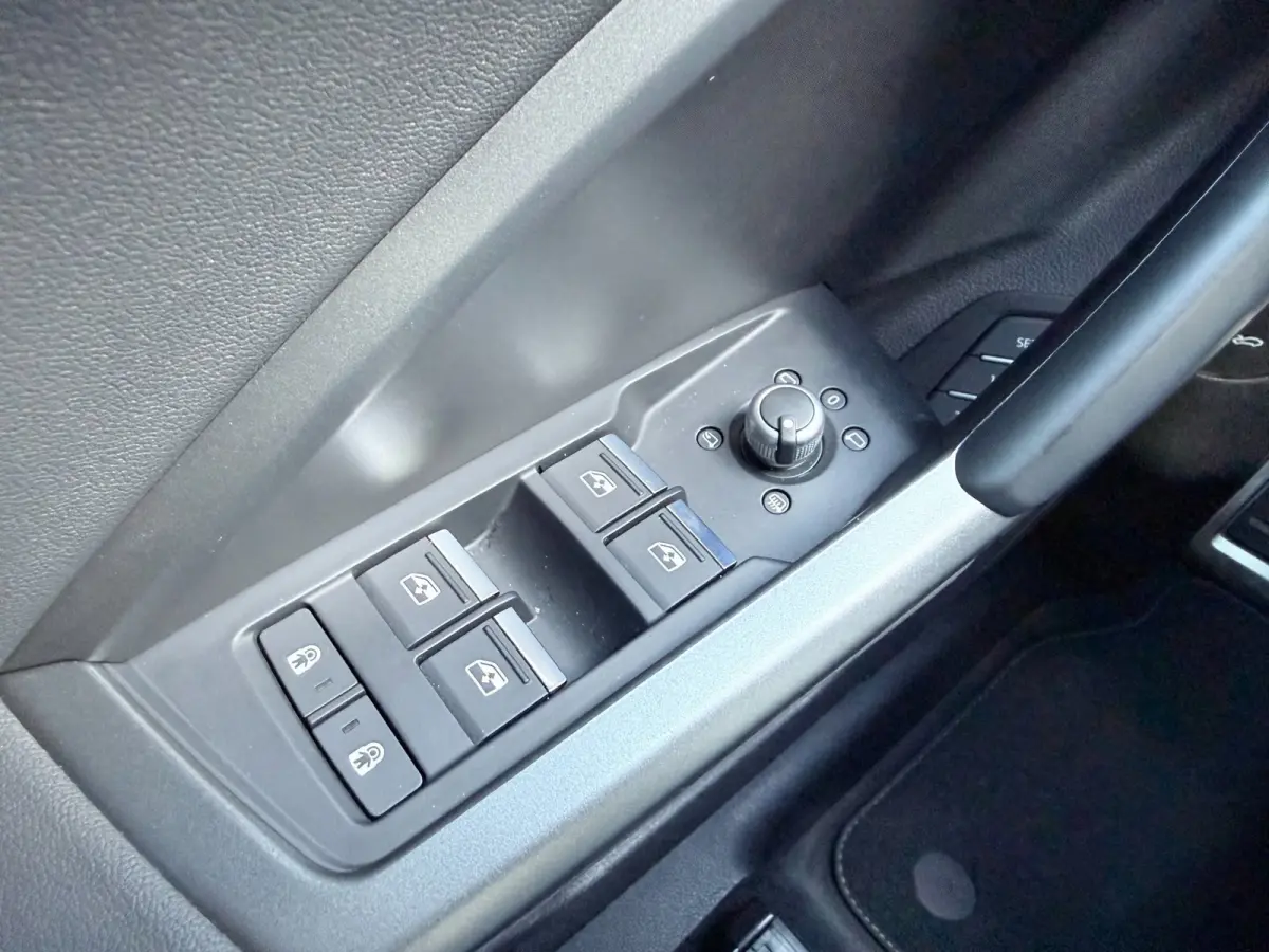 45 TFSI e S Edition|ACC|KEYLESS|T.HAAK|360CAM|SONOS|MATRIX|