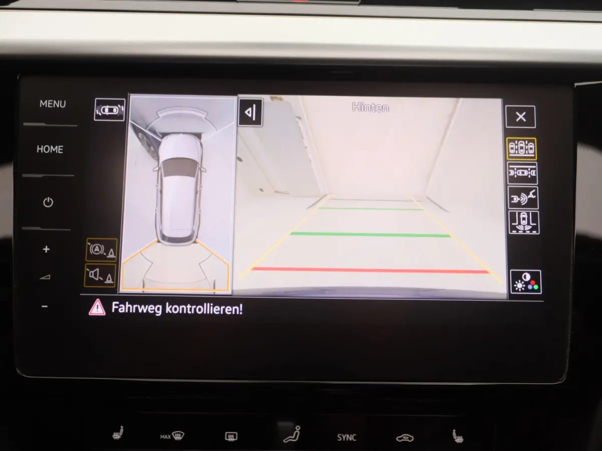 1.4 TSI eHybrid Elegance Business+ | Panoramadak | Leder | Apple Carplay/Android Auto | Memory | Stoelverwarming voor + achter |