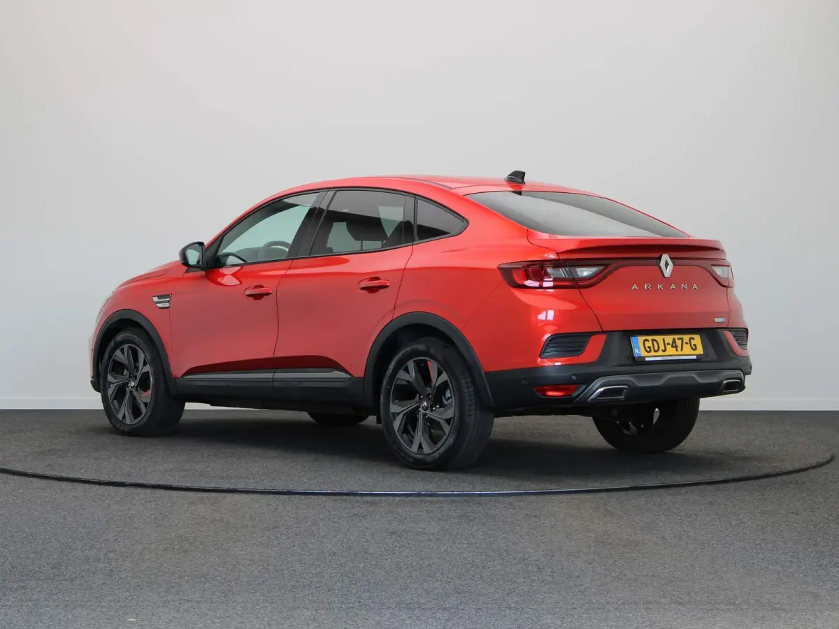 1.6 E-Tech hybrid 145 R.S. Line | Stoel - Stuur verwarming | Adaptive Cruise Control | Achteruitrijcamera |