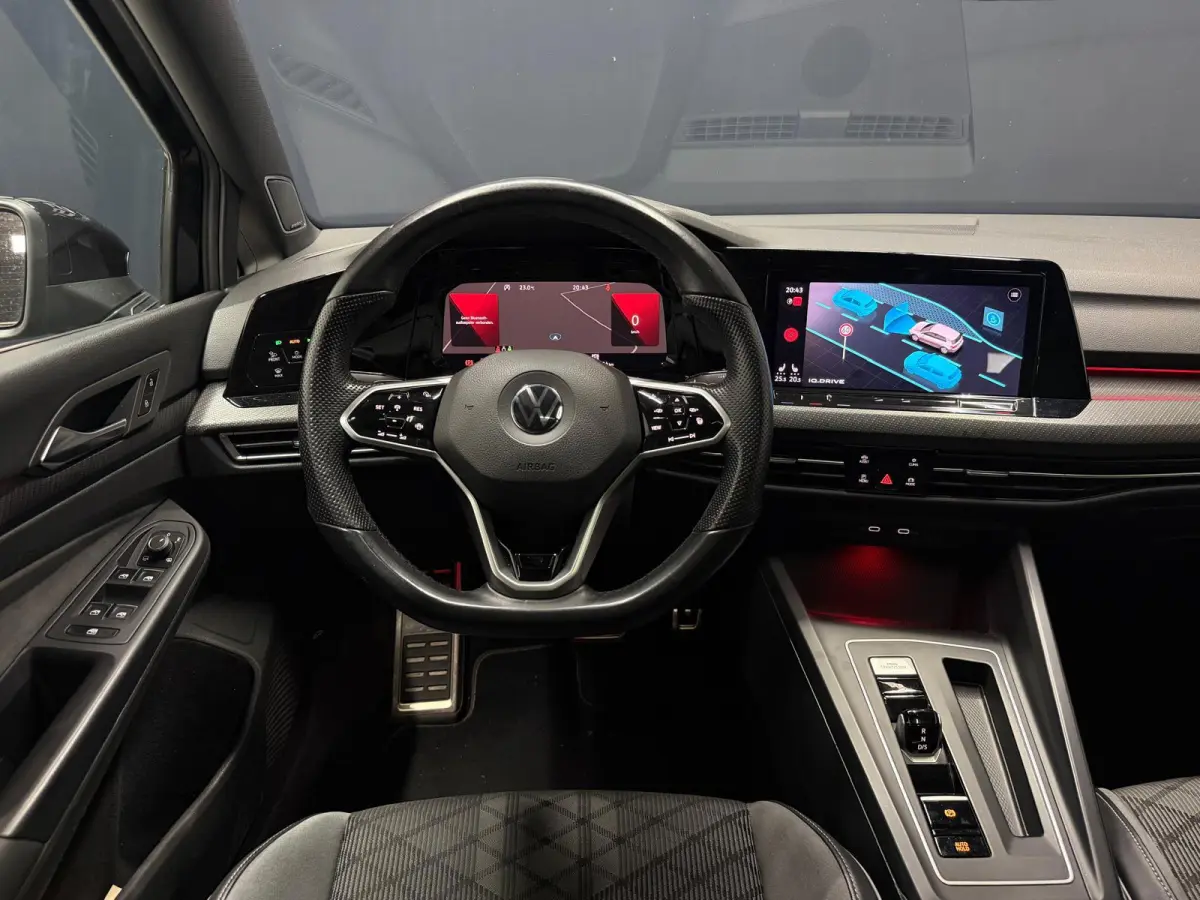 1.5 eTSI R-Line Pano|Harman|Camera|KeylessGo