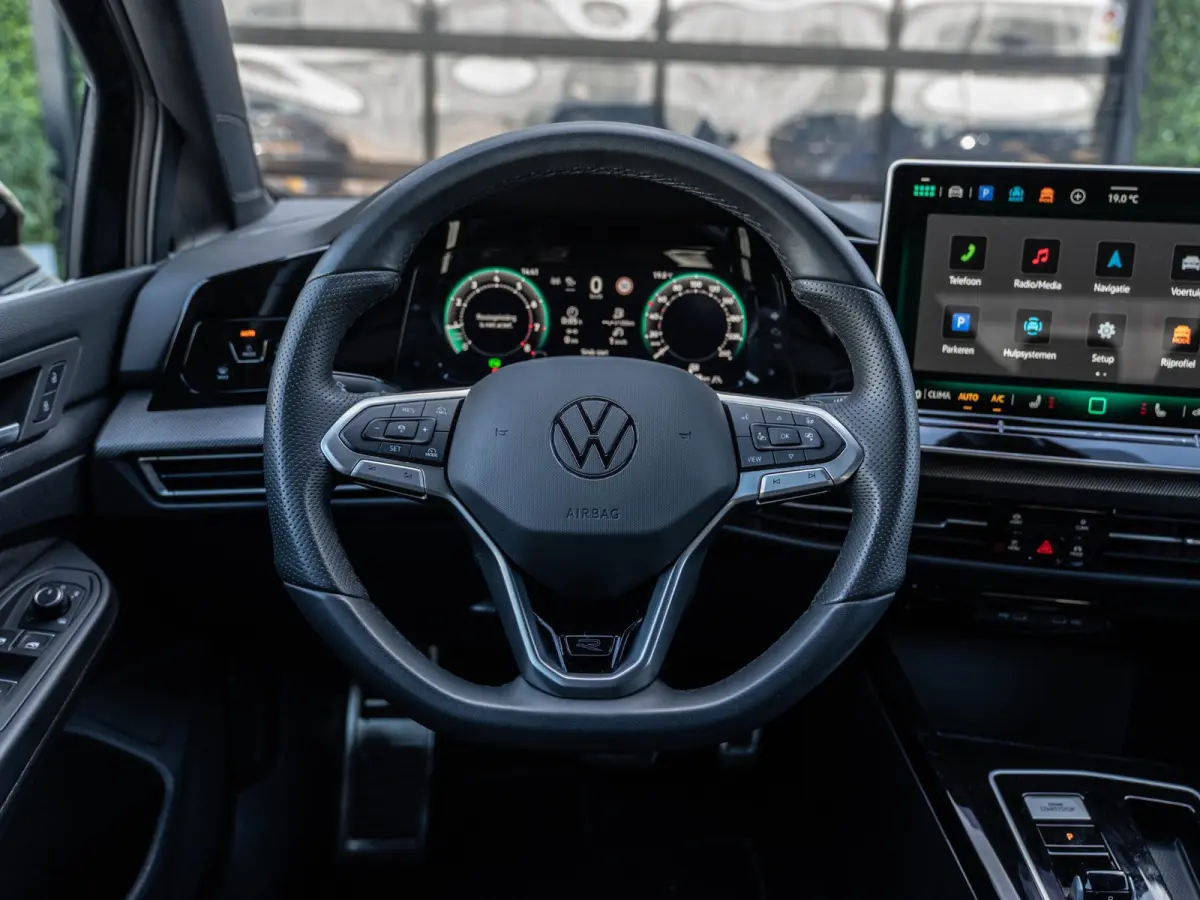 1.5 eTSI DSG 150PK R-Line Edition | Carplay | Camera | Facelift