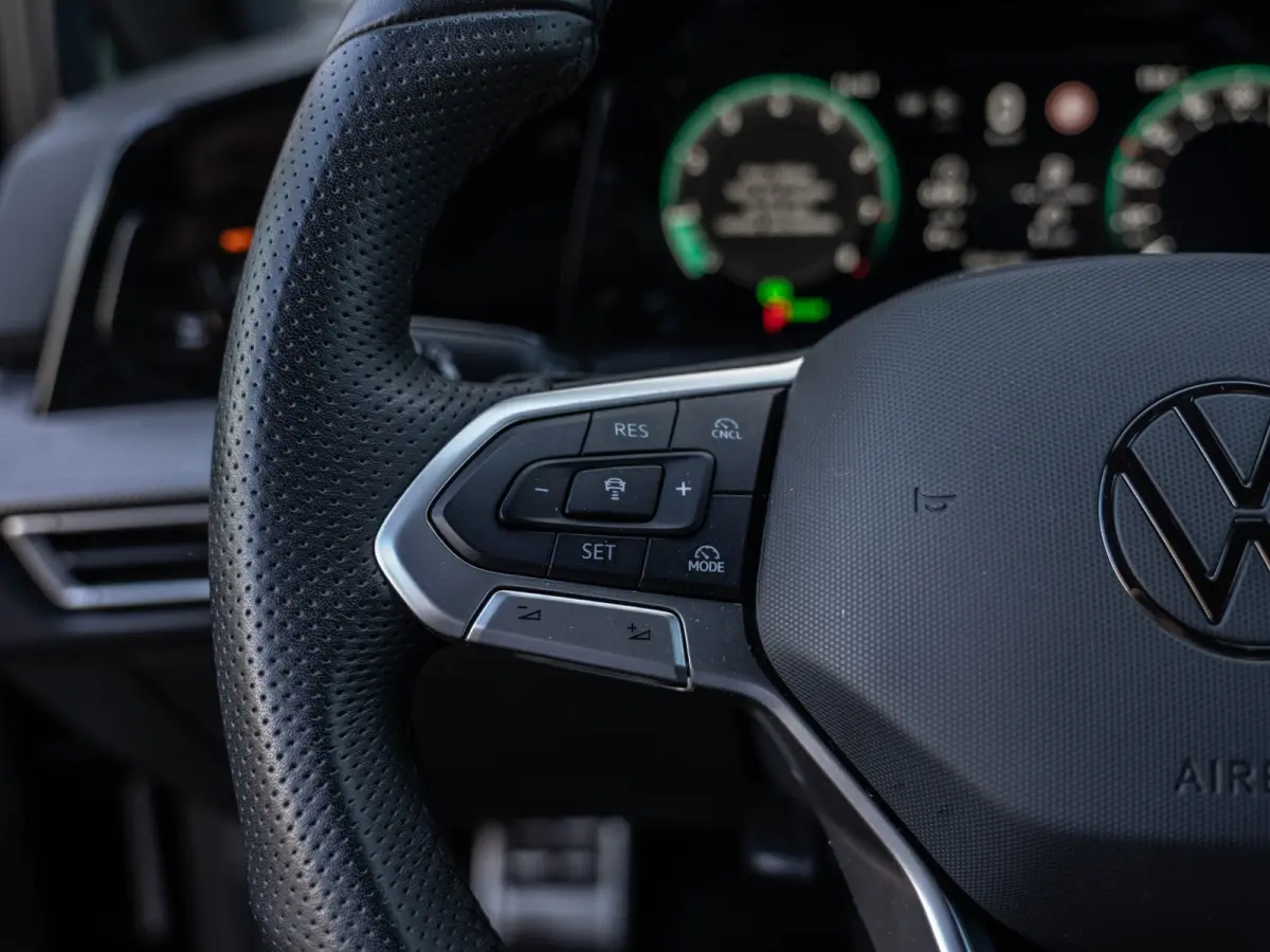 1.5 eTSI DSG 150PK R-Line Edition | Carplay | Camera | Facelift