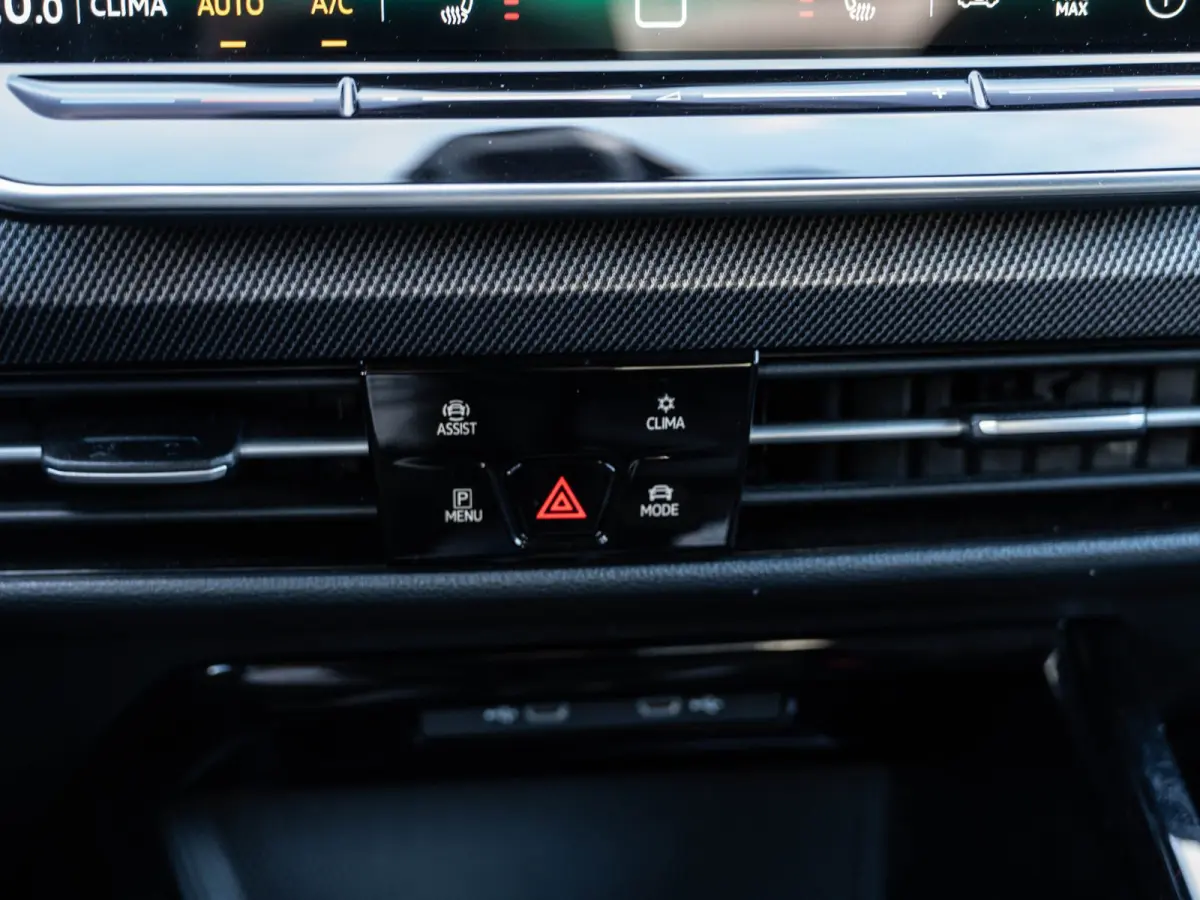1.5 eTSI DSG 150PK R-Line Edition | Carplay | Camera | Facelift