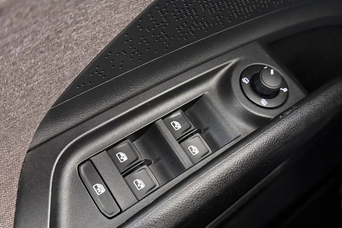 (SOH 94%) 60 Carplay Stoelverw. Cruise