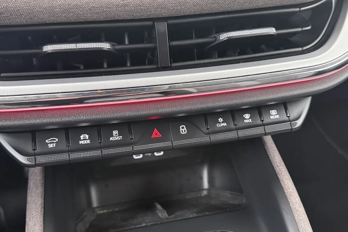 (SOH 94%) 60 Carplay Stoelverw. Cruise