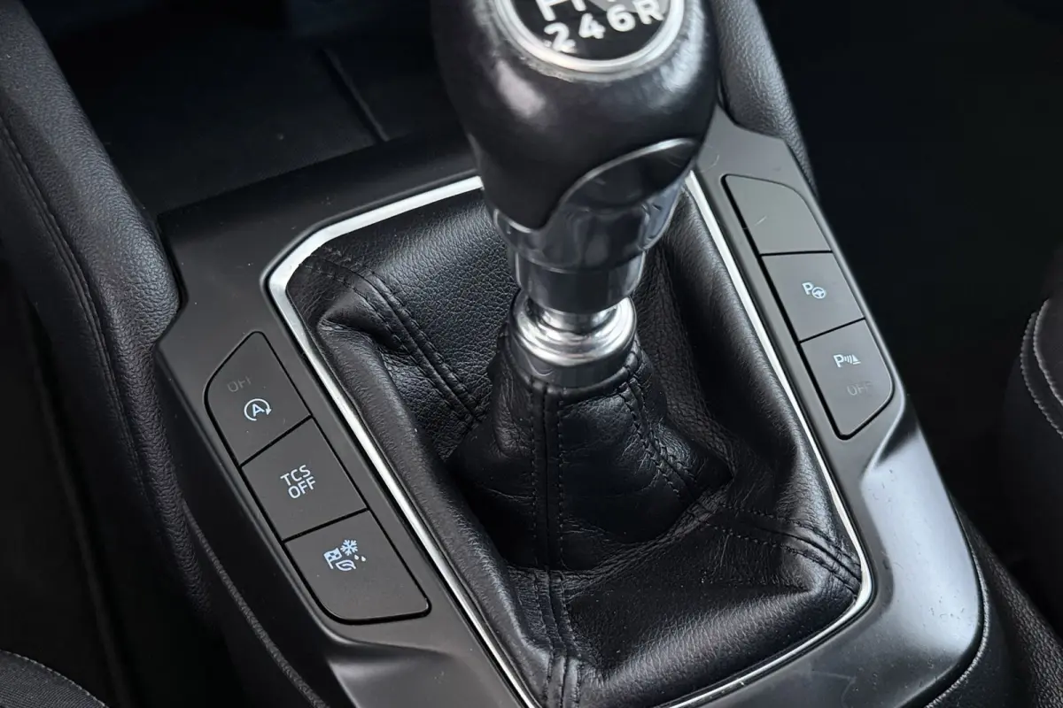 1.0 EcoBoost Titanium | Trekhaak | Adap. Cruise | Camera | CarPlay | LED | Winter Pack |