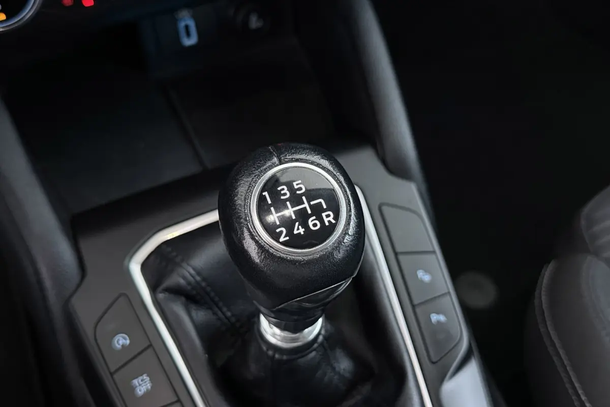 1.0 EcoBoost Titanium | Trekhaak | Adap. Cruise | Camera | CarPlay | LED | Winter Pack |