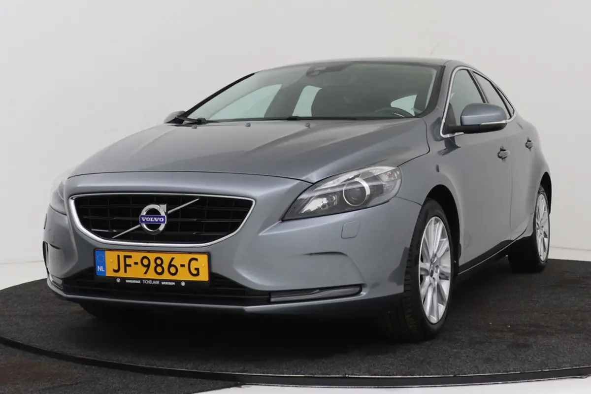 2.0 T3 Nordic+ | Org NL | 51.000 KM!!! | Xenon | Stoelverwarming | Navigatie | Cruise Control | Digital Cockpit |