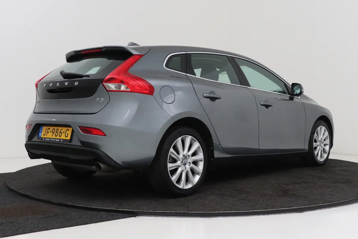 2.0 T3 Nordic+ | Org NL | 51.000 KM!!! | Xenon | Stoelverwarming | Navigatie | Cruise Control | Digital Cockpit |