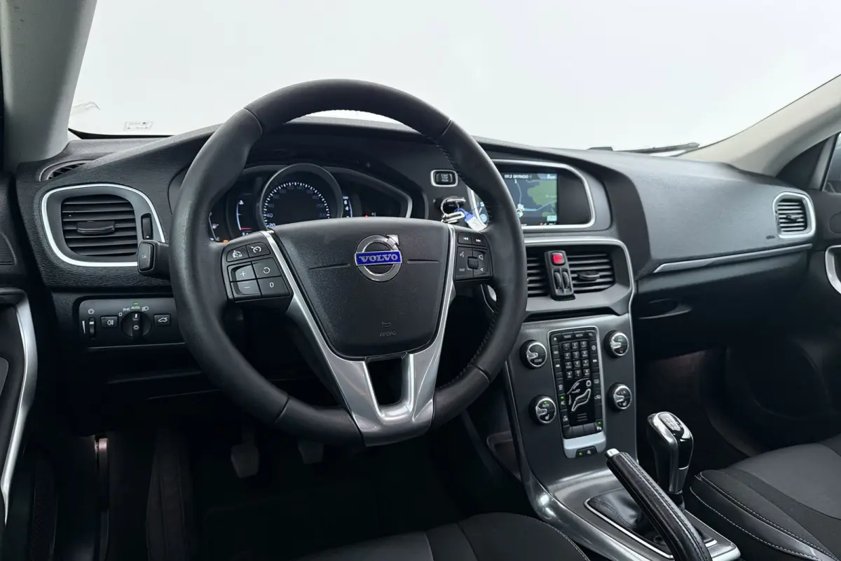 2.0 T3 Nordic+ | Org NL | 51.000 KM!!! | Xenon | Stoelverwarming | Navigatie | Cruise Control | Digital Cockpit |