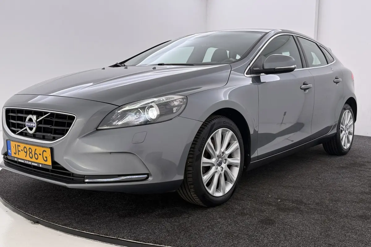 2.0 T3 Nordic+ | Org NL | 51.000 KM!!! | Xenon | Stoelverwarming | Navigatie | Cruise Control | Digital Cockpit |