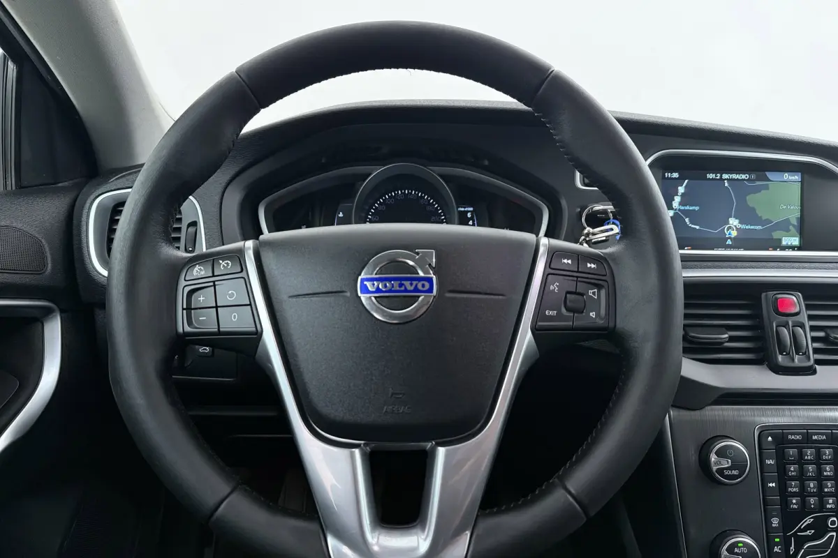 2.0 T3 Nordic+ | Org NL | 51.000 KM!!! | Xenon | Stoelverwarming | Navigatie | Cruise Control | Digital Cockpit |