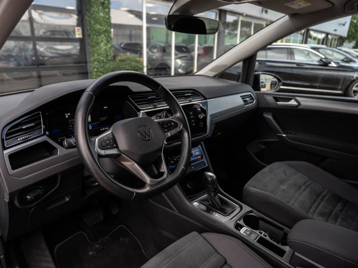 1.5 TSI 150PK DSG Comfortline | Navi | Massage | ACC |