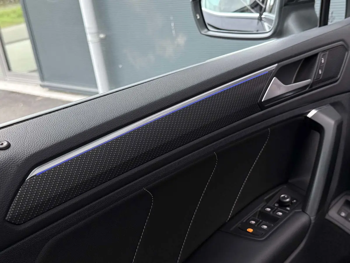 1.4 TSI eHybrid R-Line Business+