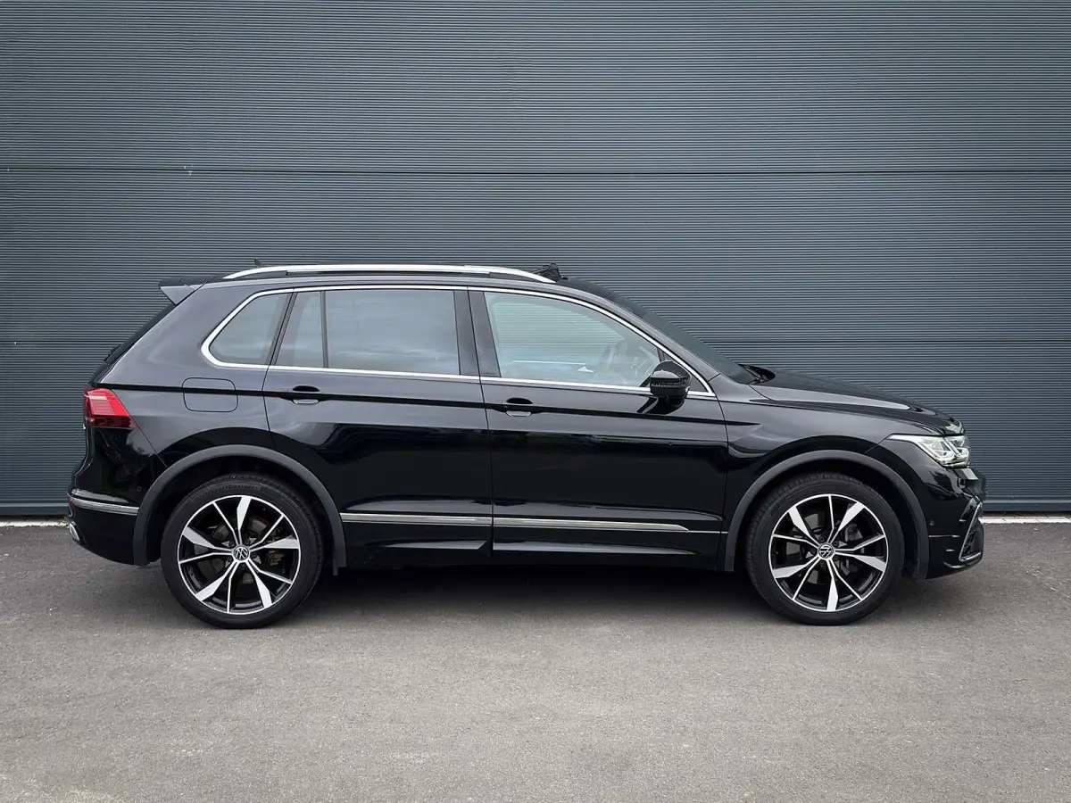 1.4 TSI eHybrid R-Line Business+