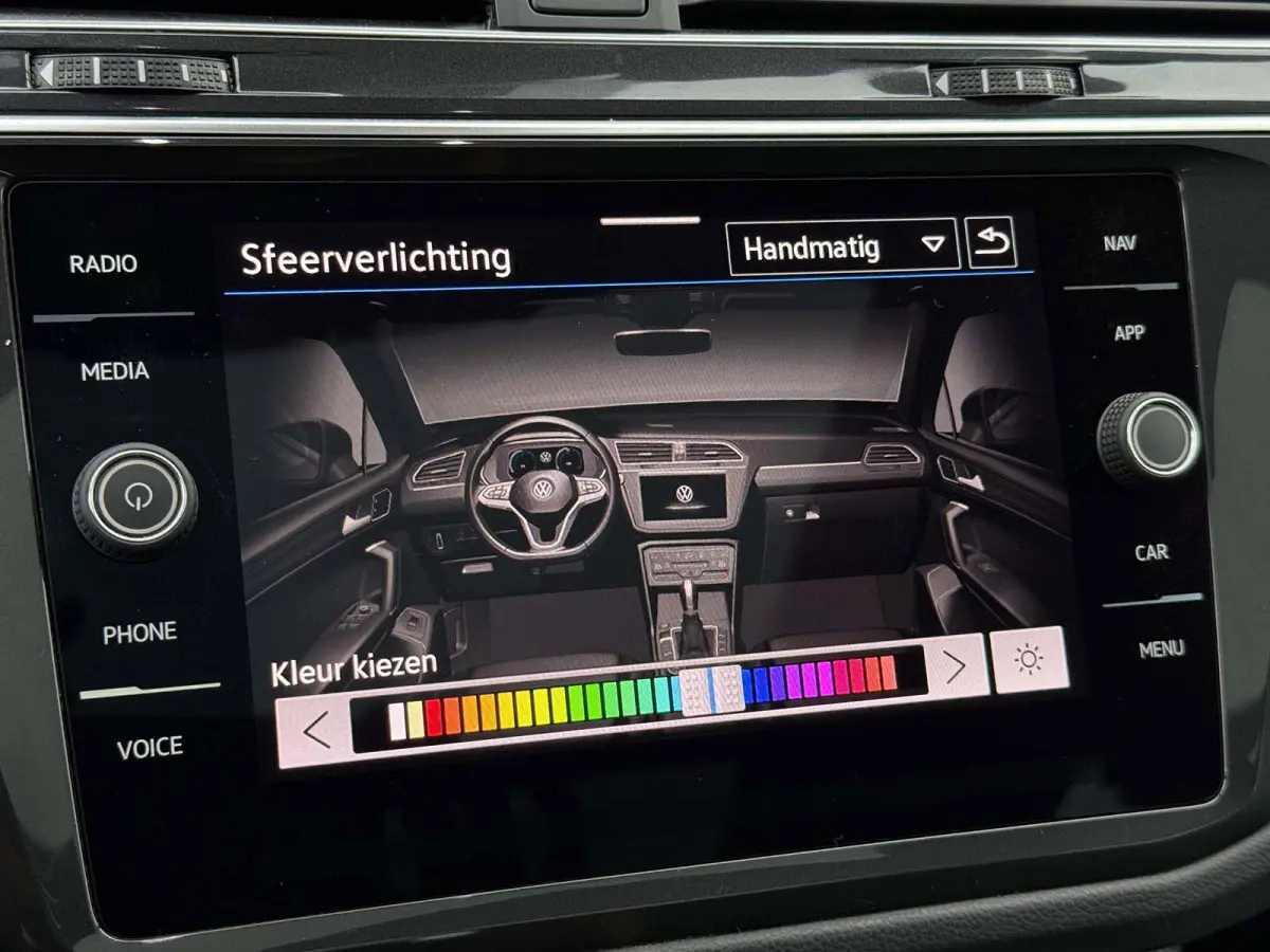 1.4 TSI eHybrid R-Line Business+