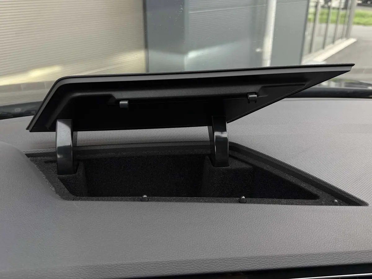 1.4 TSI eHybrid R-Line Business+
