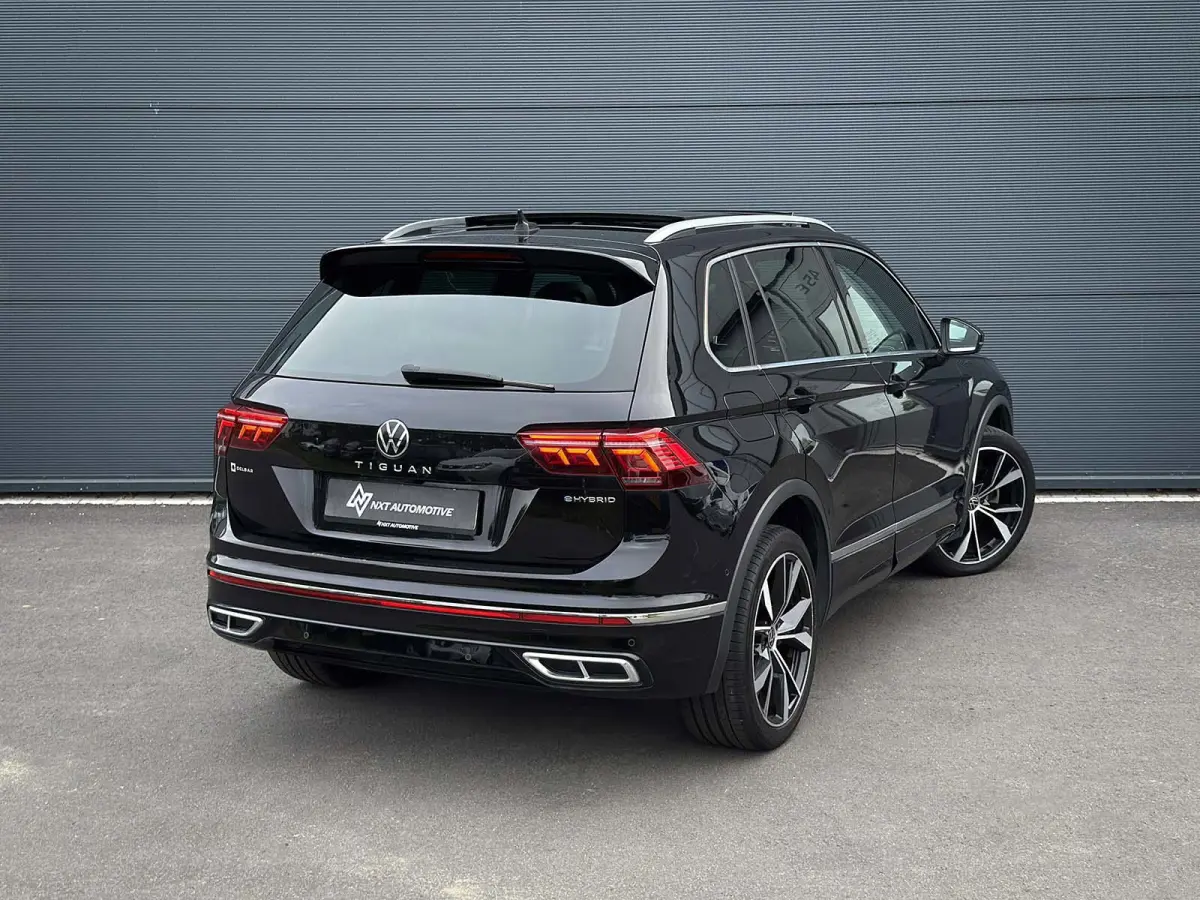 1.4 TSI eHybrid R-Line Business+