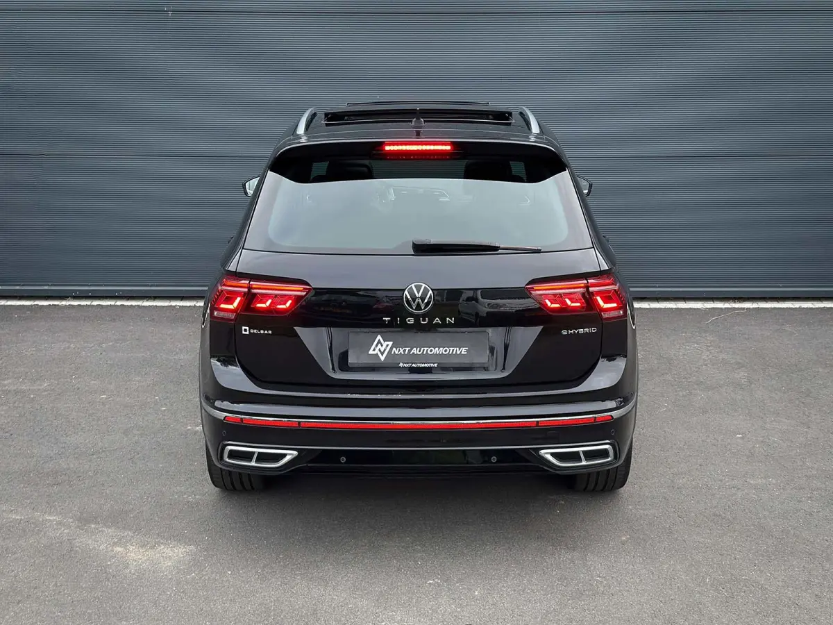 1.4 TSI eHybrid R-Line Business+