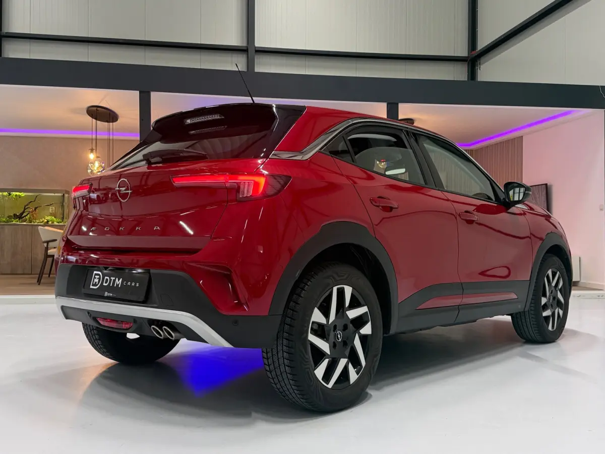 Elegance Automaat 130pk | 360° Camera |Navigatie| LED | Lane Assist | Sportpakket